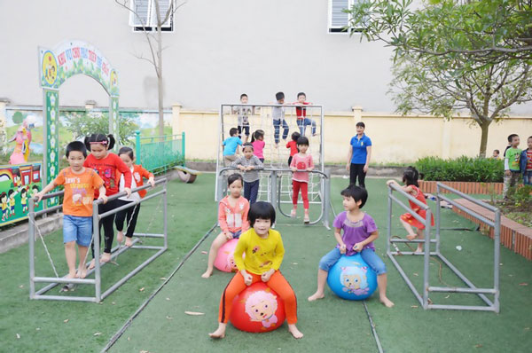 Dụng cụ thể dục thể thao cho trẻ em